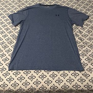 Mens Under Armour XL Shirt